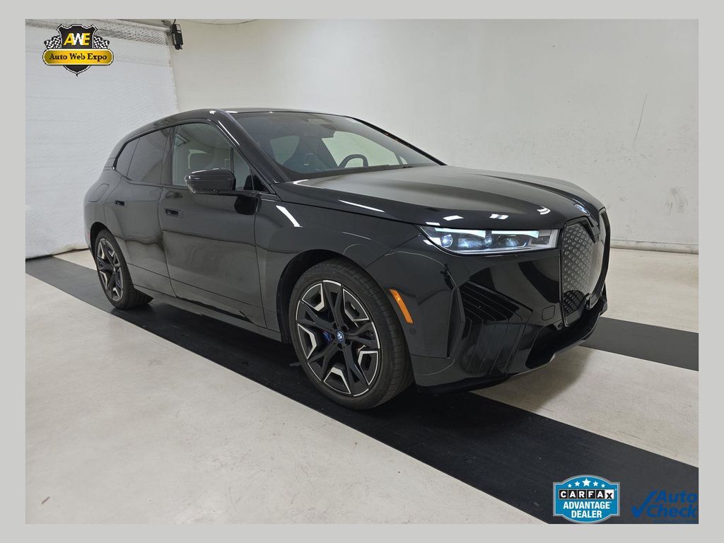 2023 BMW ix
