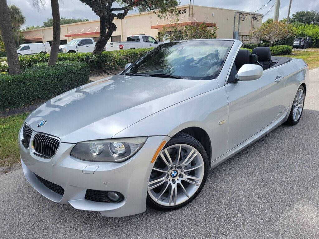 2012 BMW 3 Series