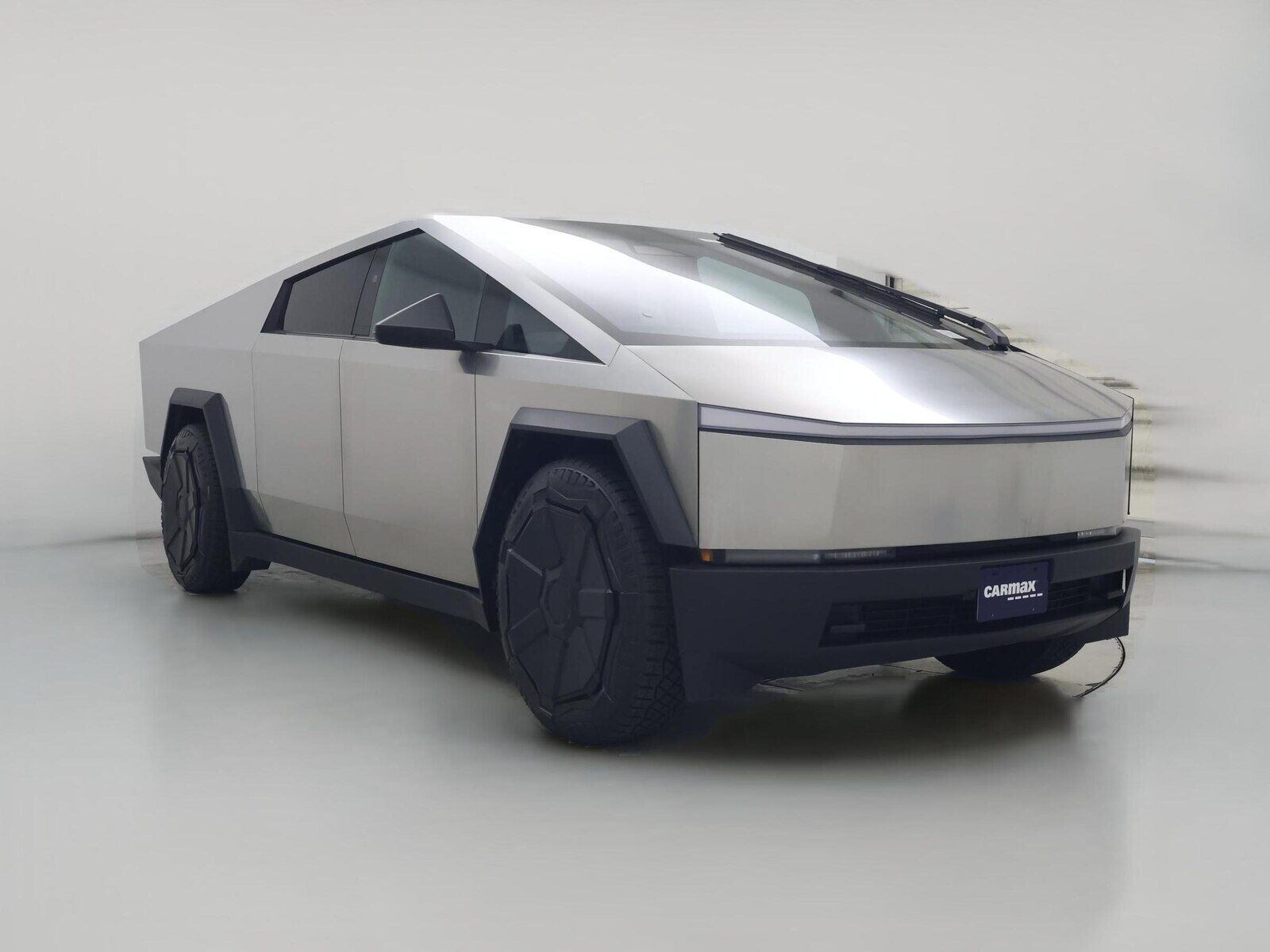 2024 TESLA Cybertruck