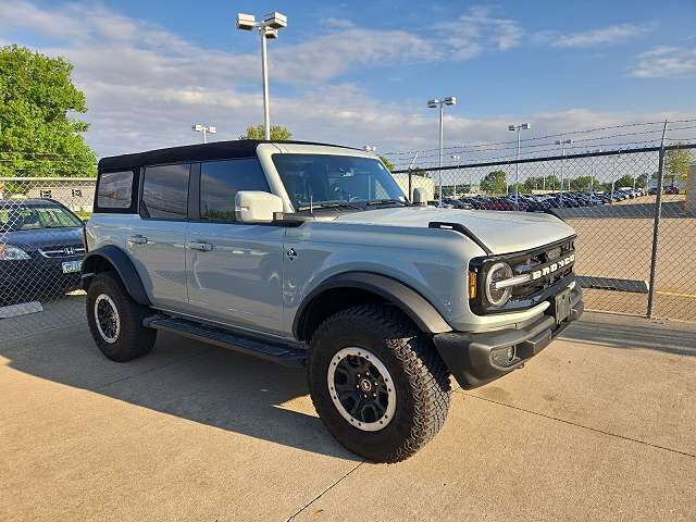 2024 FORD Bronco
