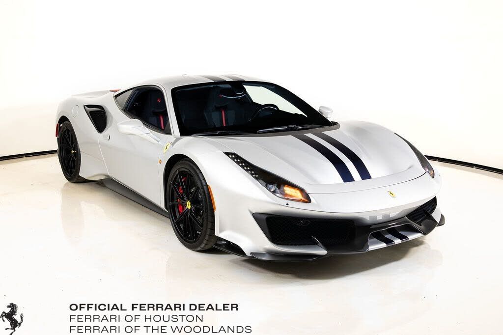 2019 FERRARI 488 Pista