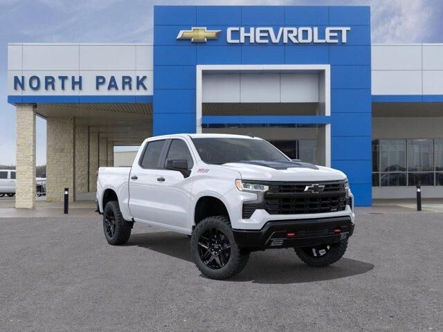 2026 CHEVROLET Silverado