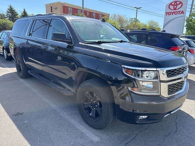 2017 CHEVROLET Suburban