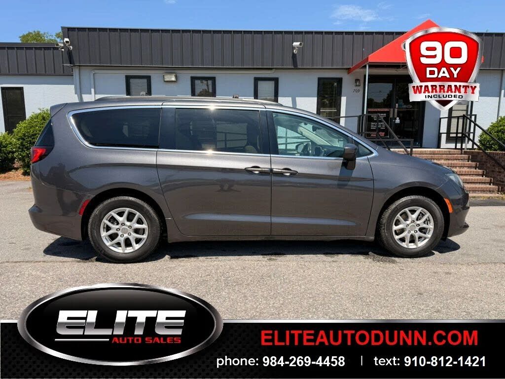 2017 CHRYSLER Pacifica