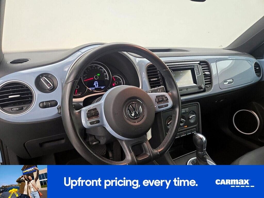 2016 VOLKSWAGEN Beetle