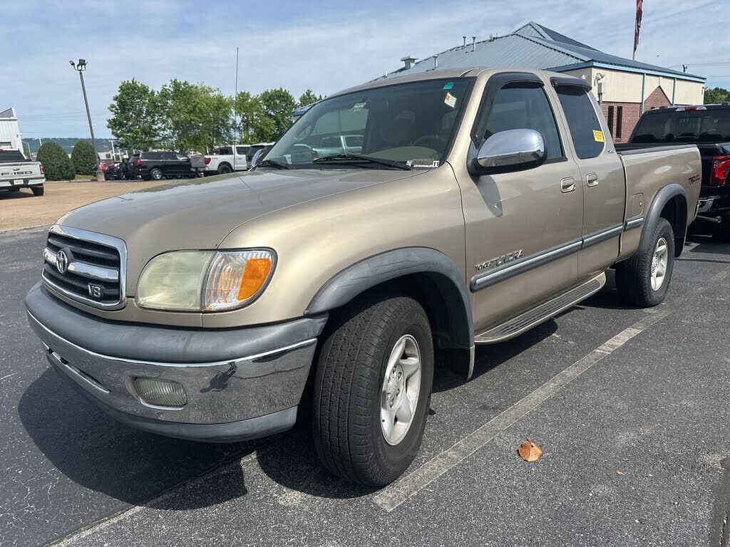 2002 TOYOTA Tundra