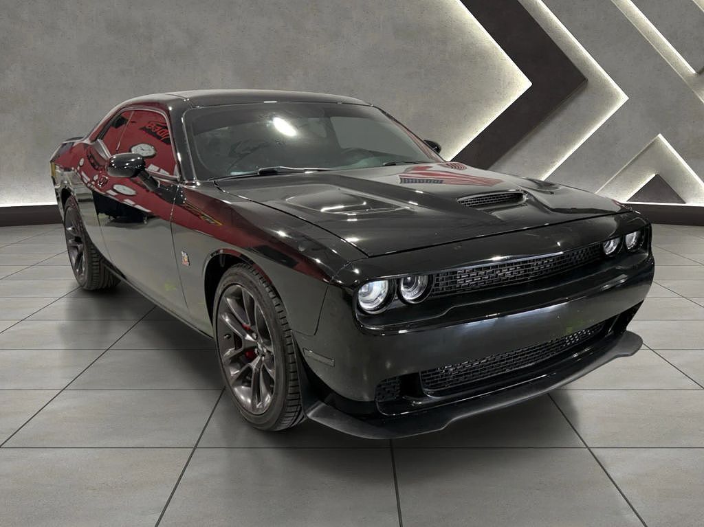 2022 DODGE Challenger