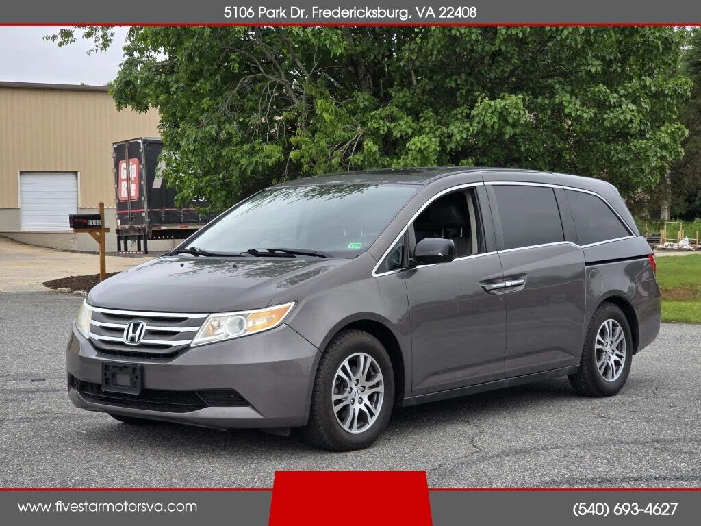 2011 HONDA Odyssey