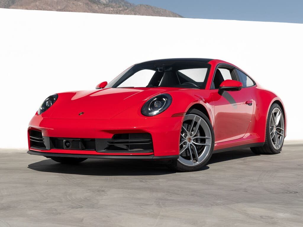 2025 PORSCHE 911