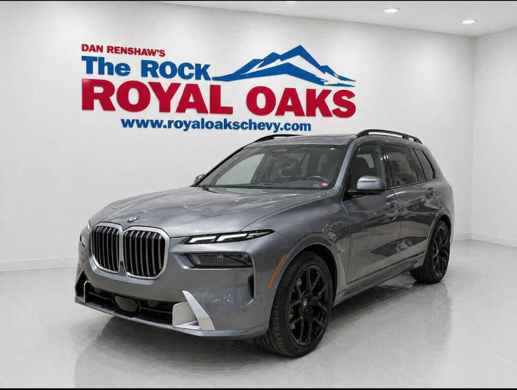 2023 BMW X7
