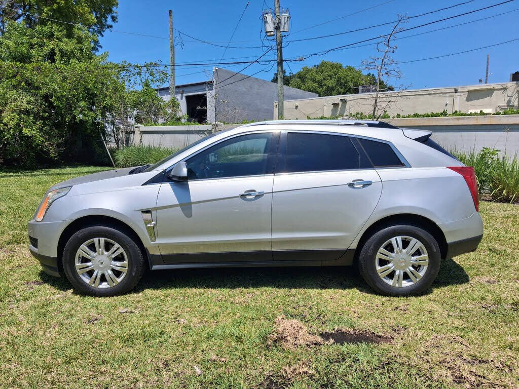 2011 CADILLAC SRX