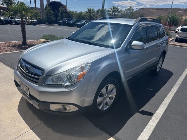 2012 SUBARU Outback