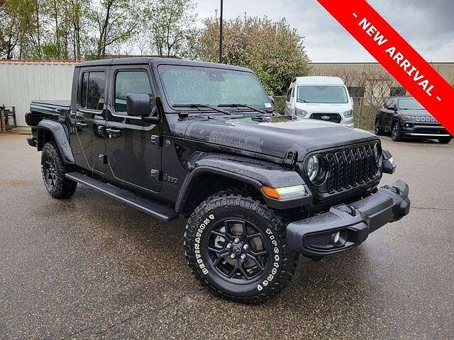2025 JEEP Gladiator