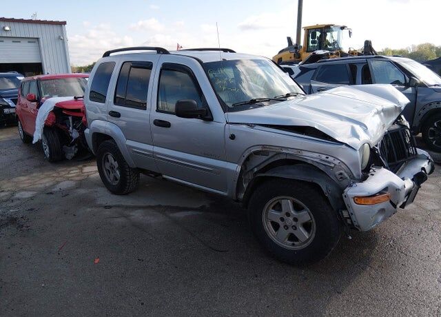 2004 JEEP Liberty