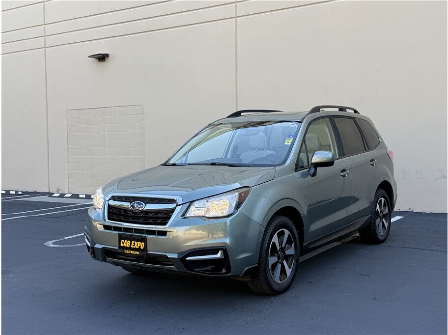 2018 SUBARU Forester