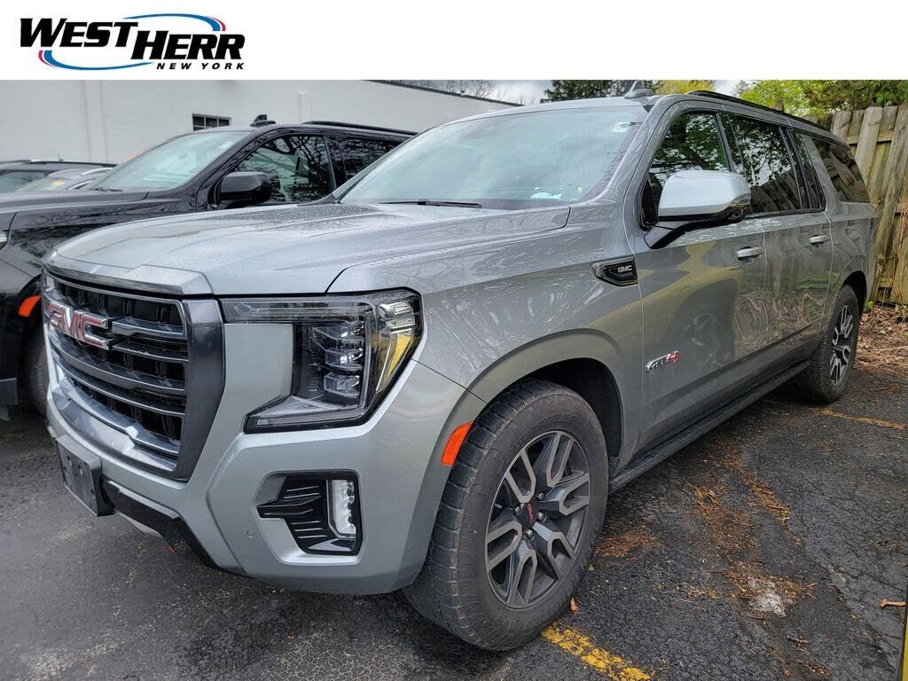 2023 GMC Yukon XL