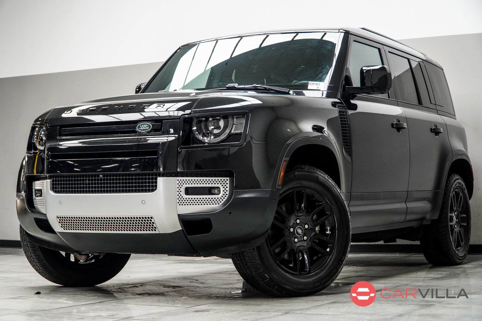 2025 LAND ROVER Defender
