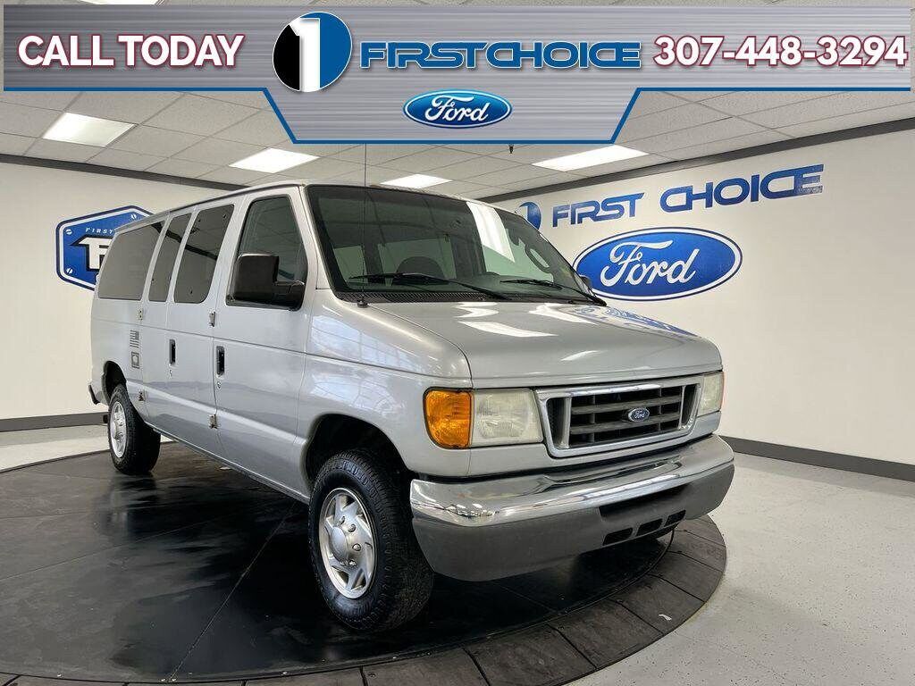 2006 FORD E-350