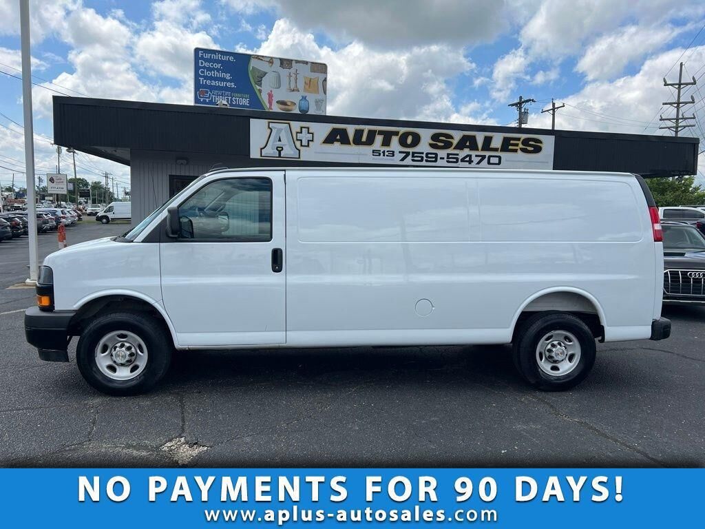 2025 CHEVROLET Express