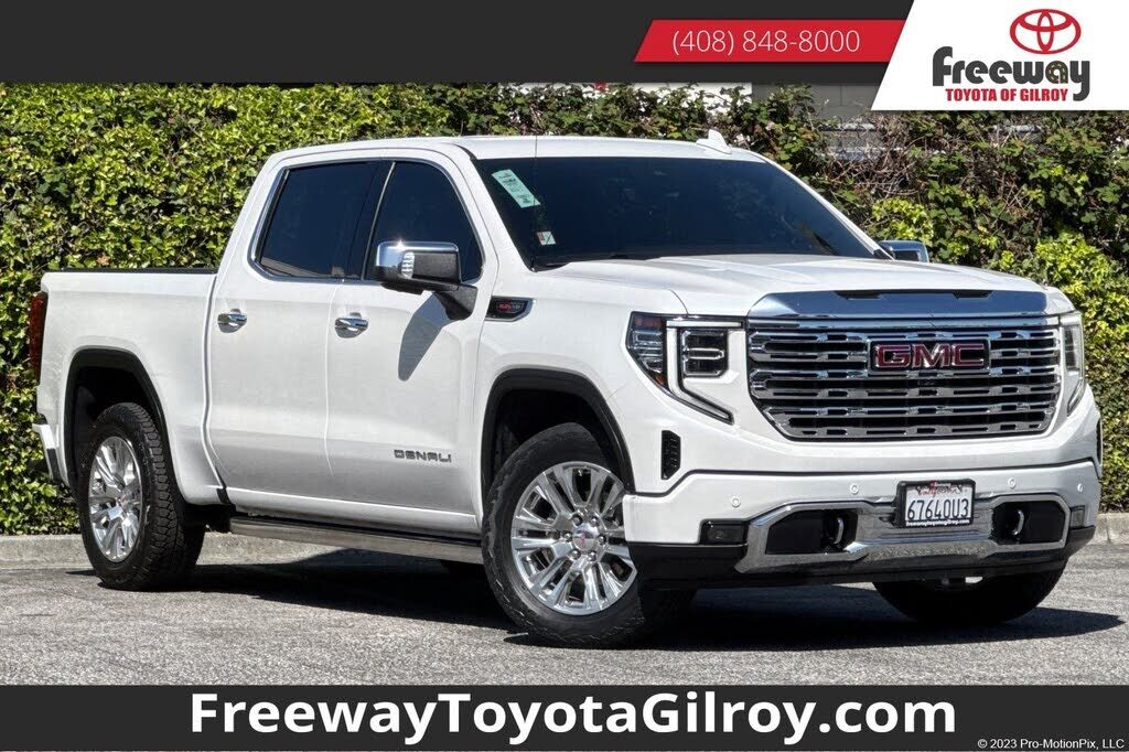 2023 GMC Sierra