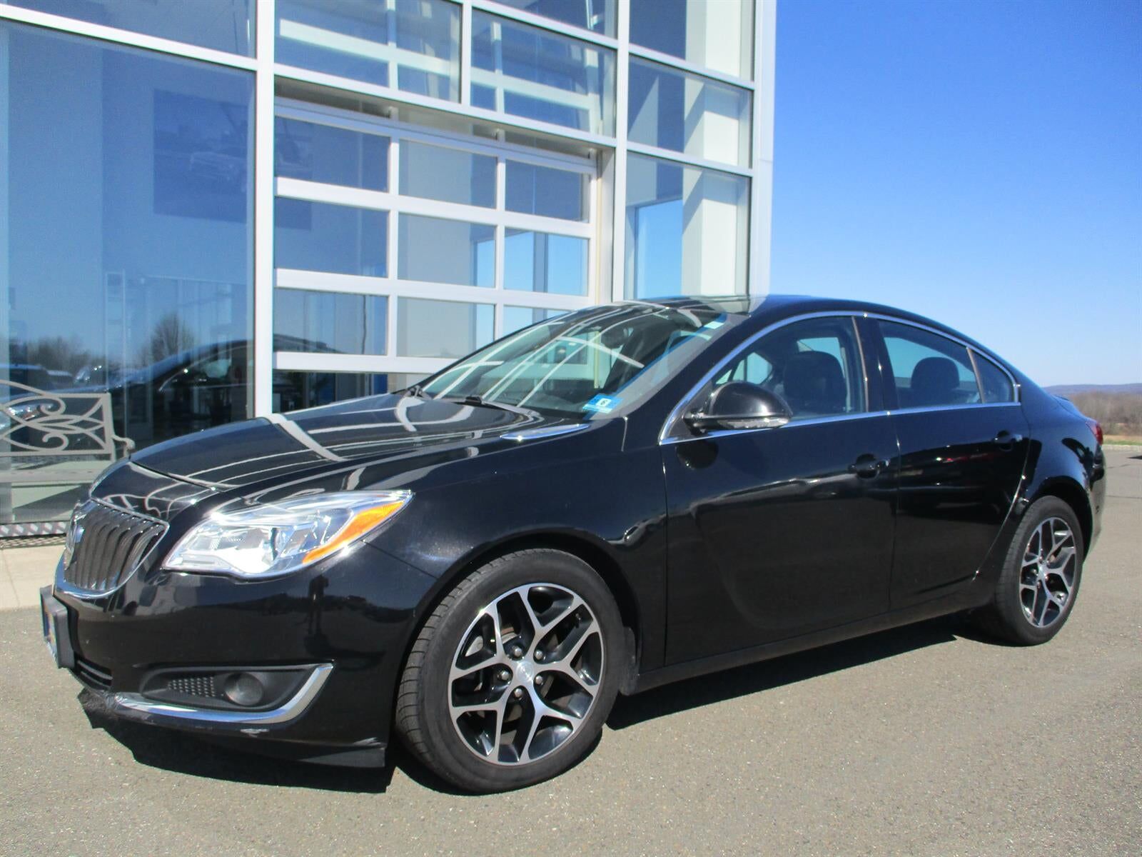 2017 BUICK Regal