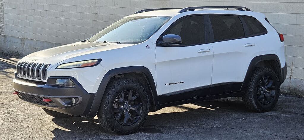 2017 JEEP Cherokee