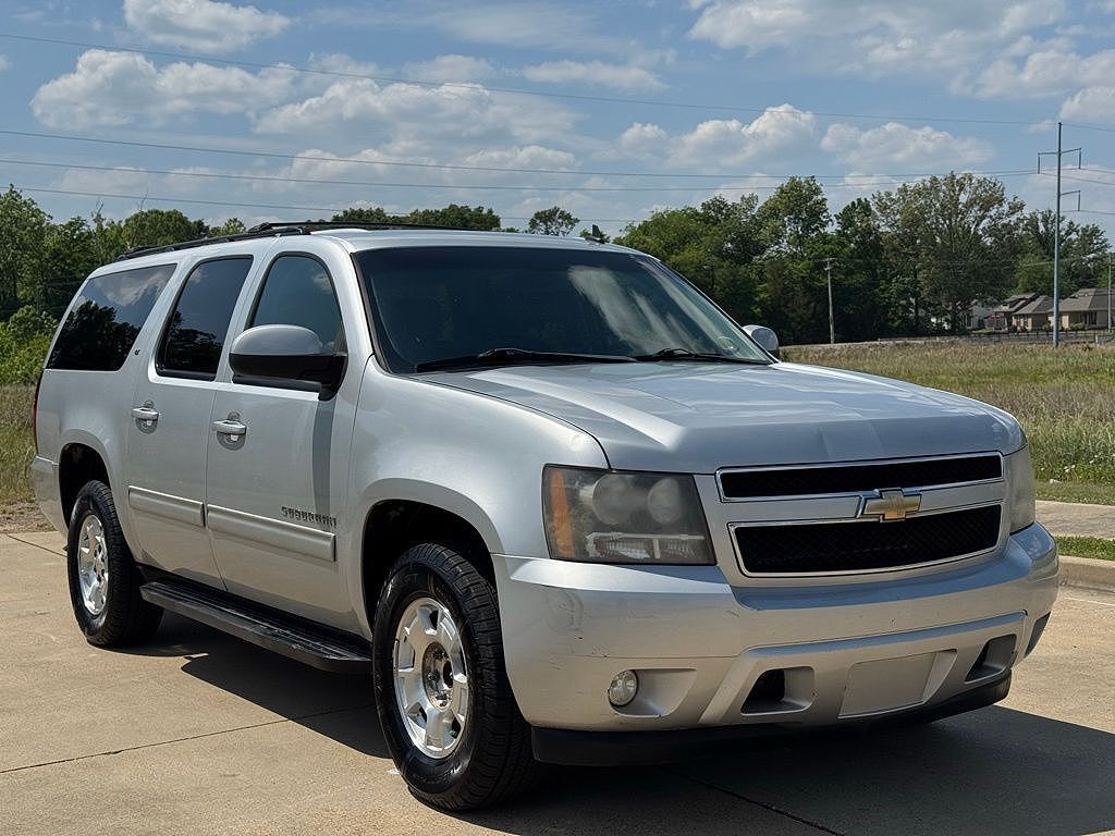 2011 CHEVROLET Suburban