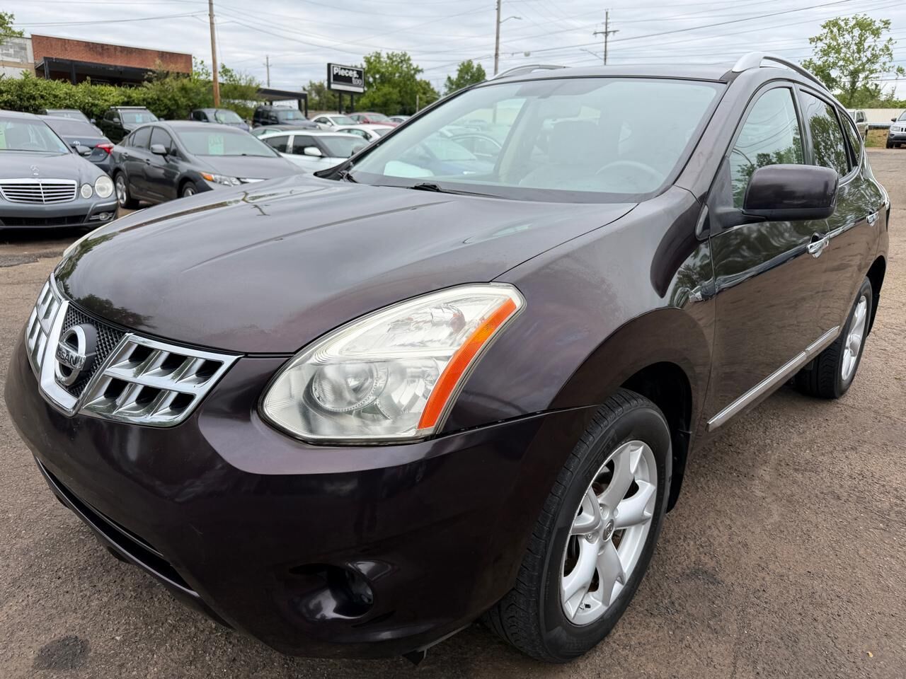 2011 NISSAN Rogue