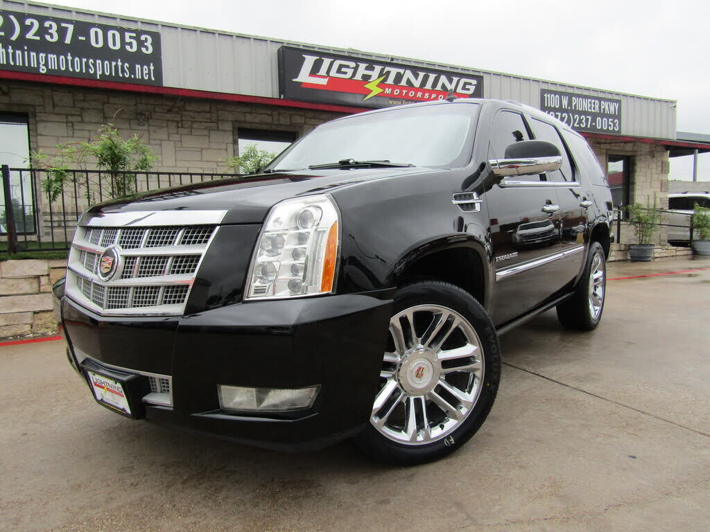 2013 CADILLAC Escalade