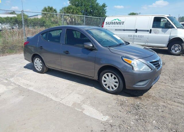 2019 NISSAN Versa