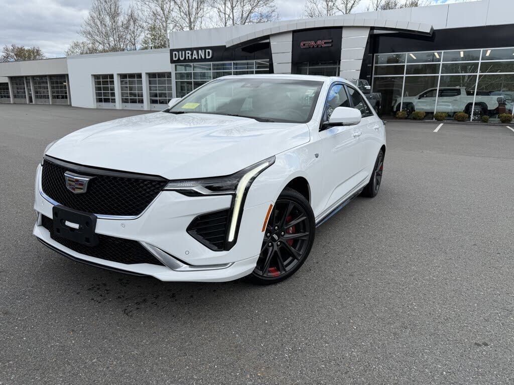 2023 CADILLAC CT4