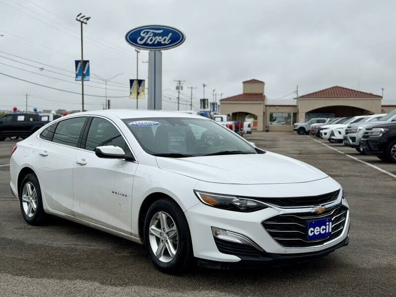 2024 CHEVROLET Malibu