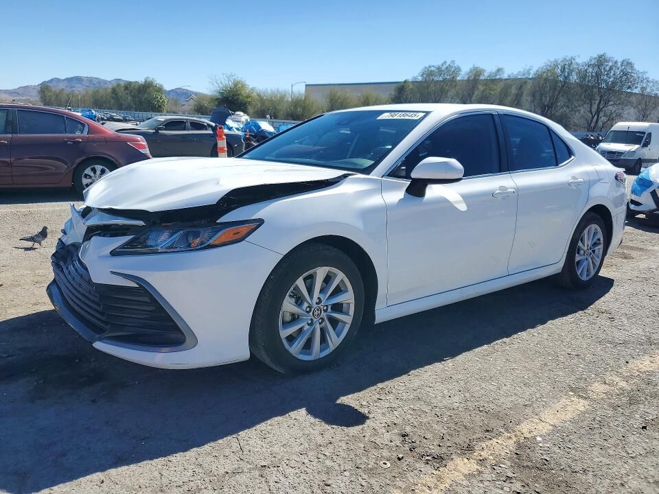 2024 TOYOTA Camry