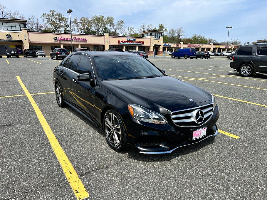 2016 MERCEDES-BENZ E-Class