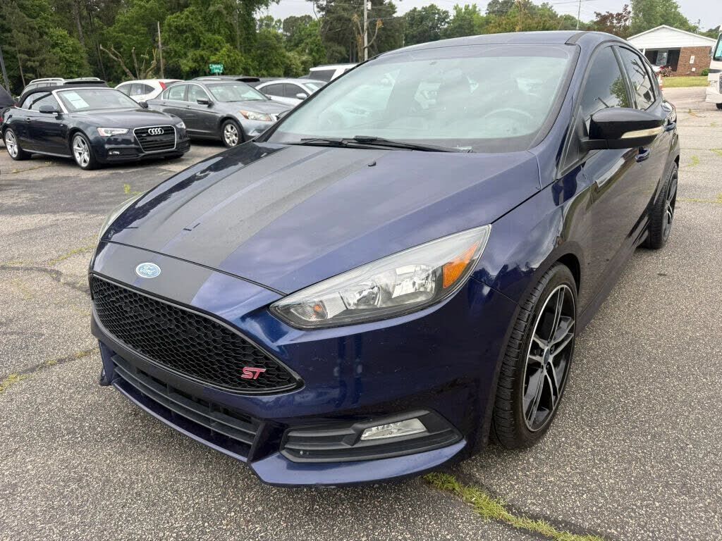 2016 FORD Focus
