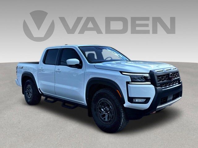 2026 NISSAN Frontier