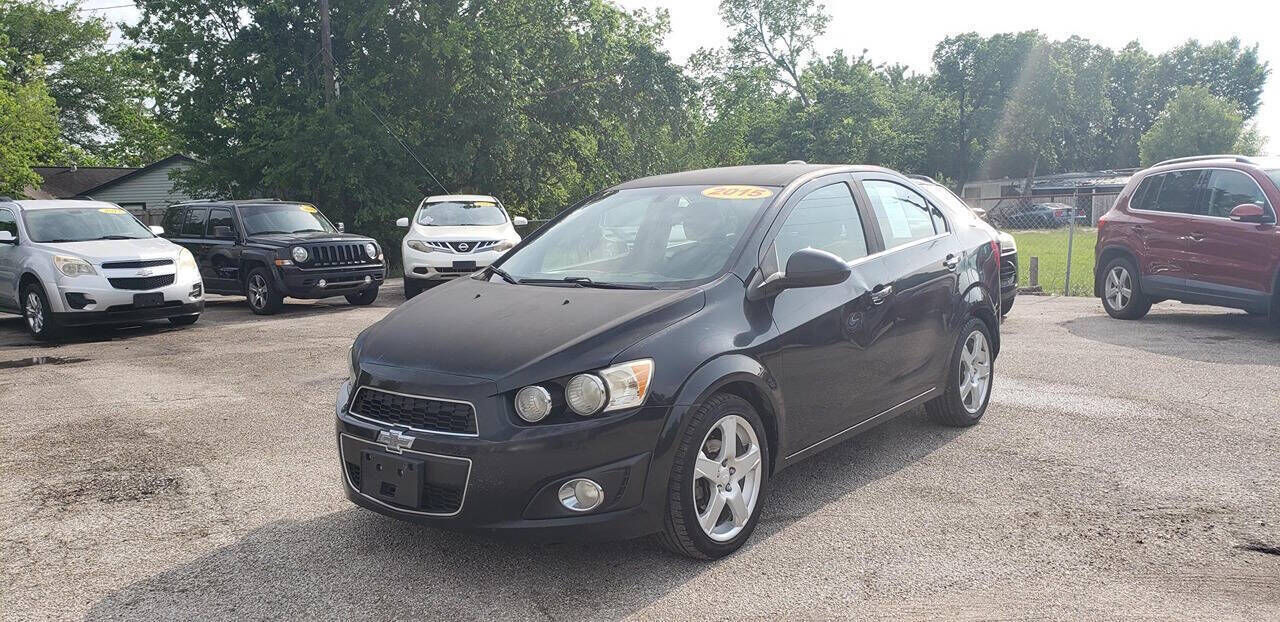 2015 CHEVROLET Sonic