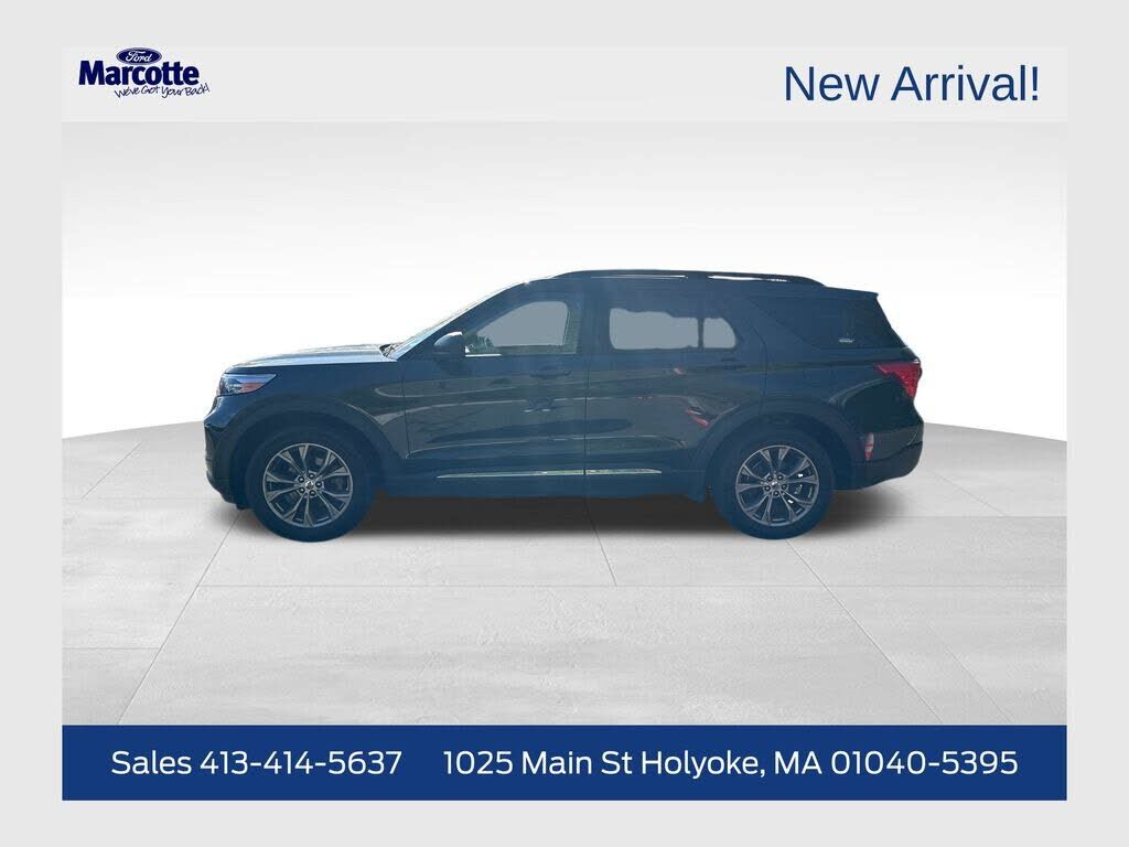 2022 FORD Explorer