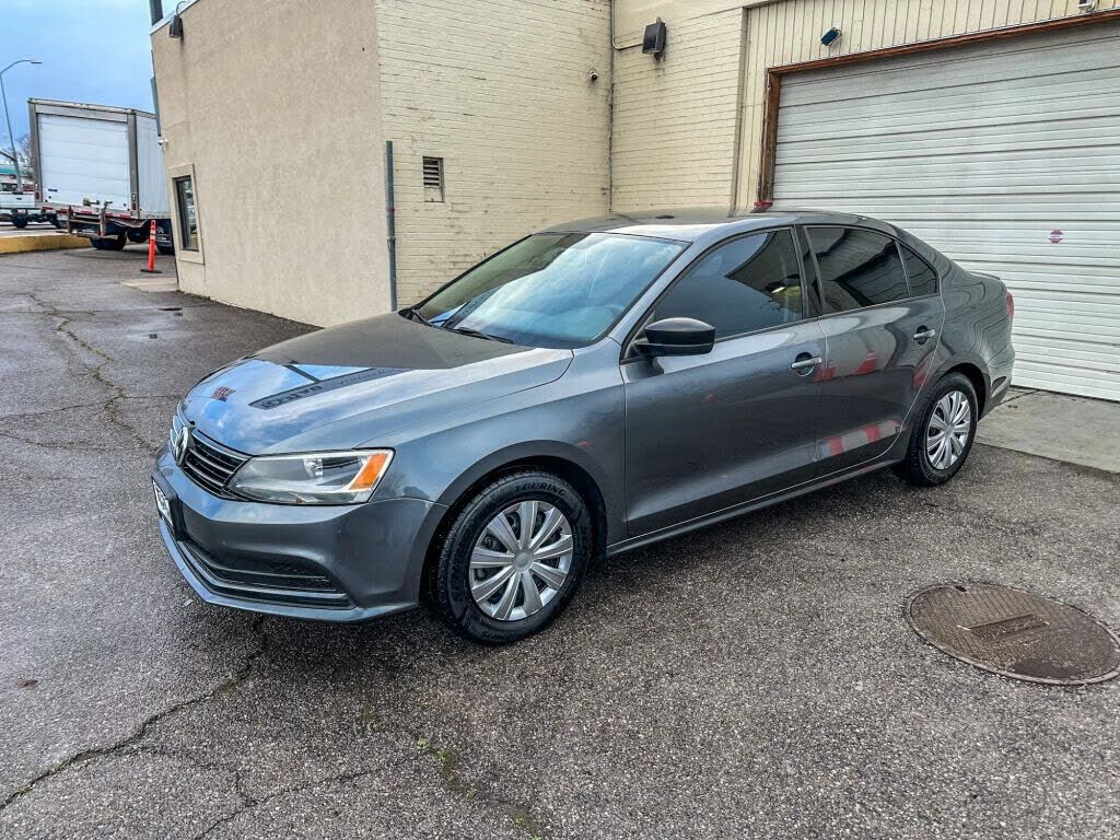 2016 VOLKSWAGEN Jetta