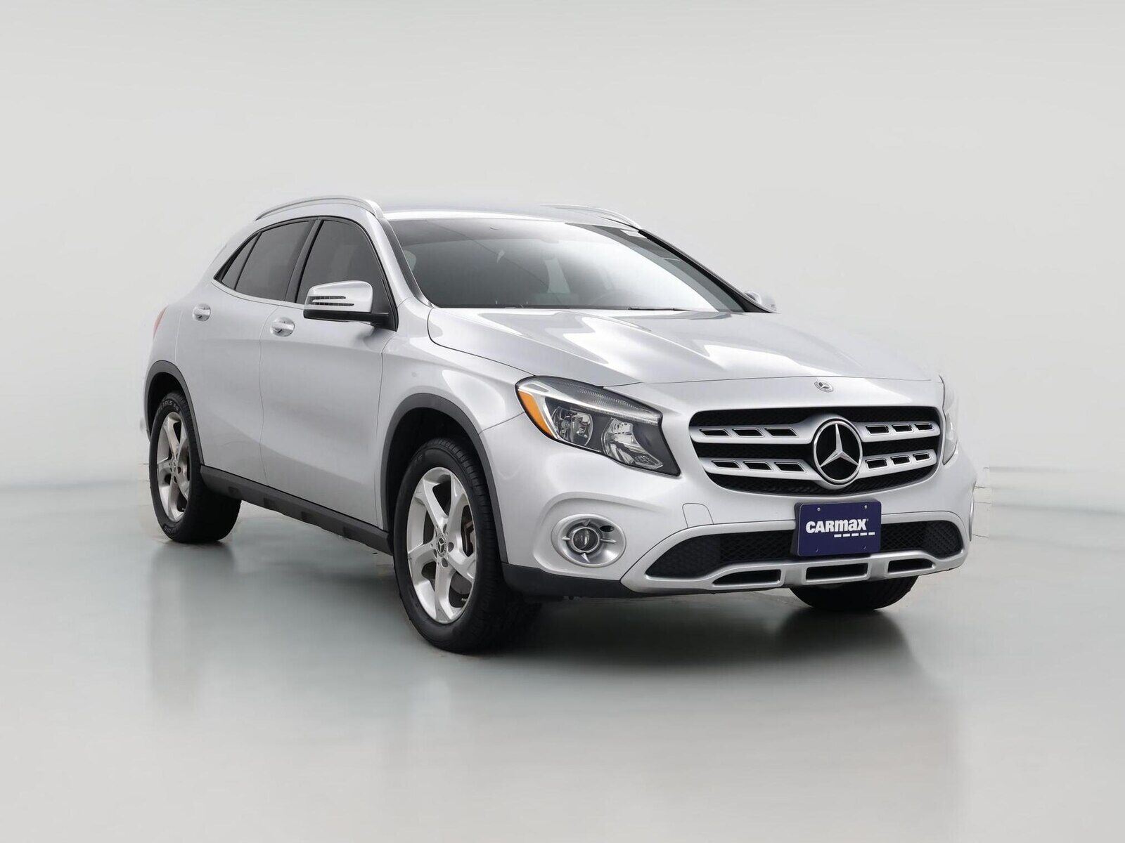 2019 MERCEDES-BENZ GLA-Class