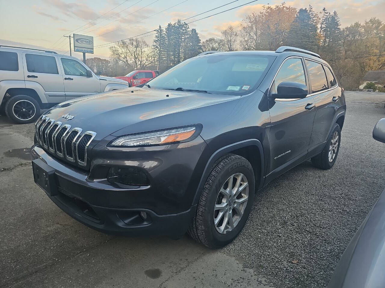 2017 JEEP Cherokee