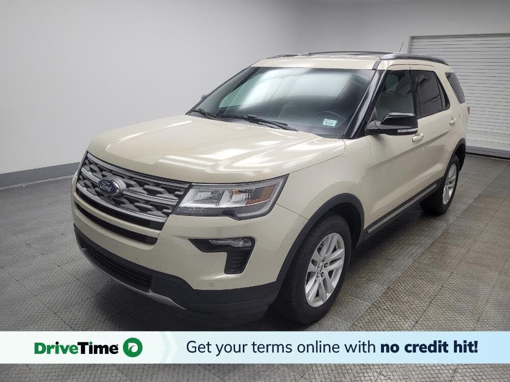 2018 FORD Explorer