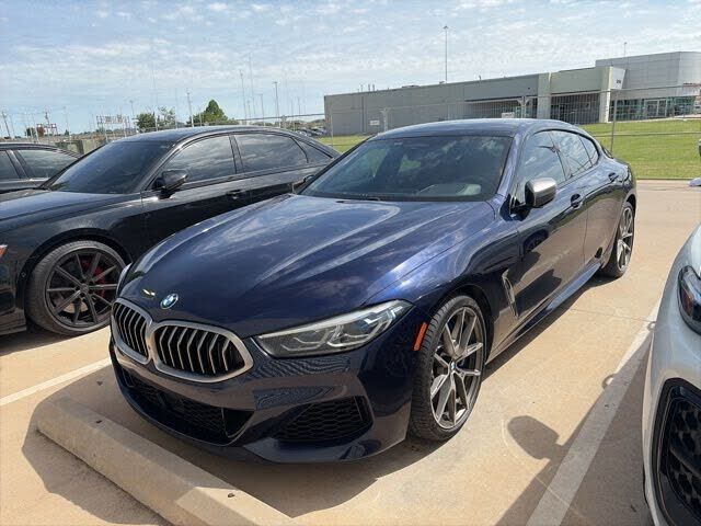 2021 BMW M8