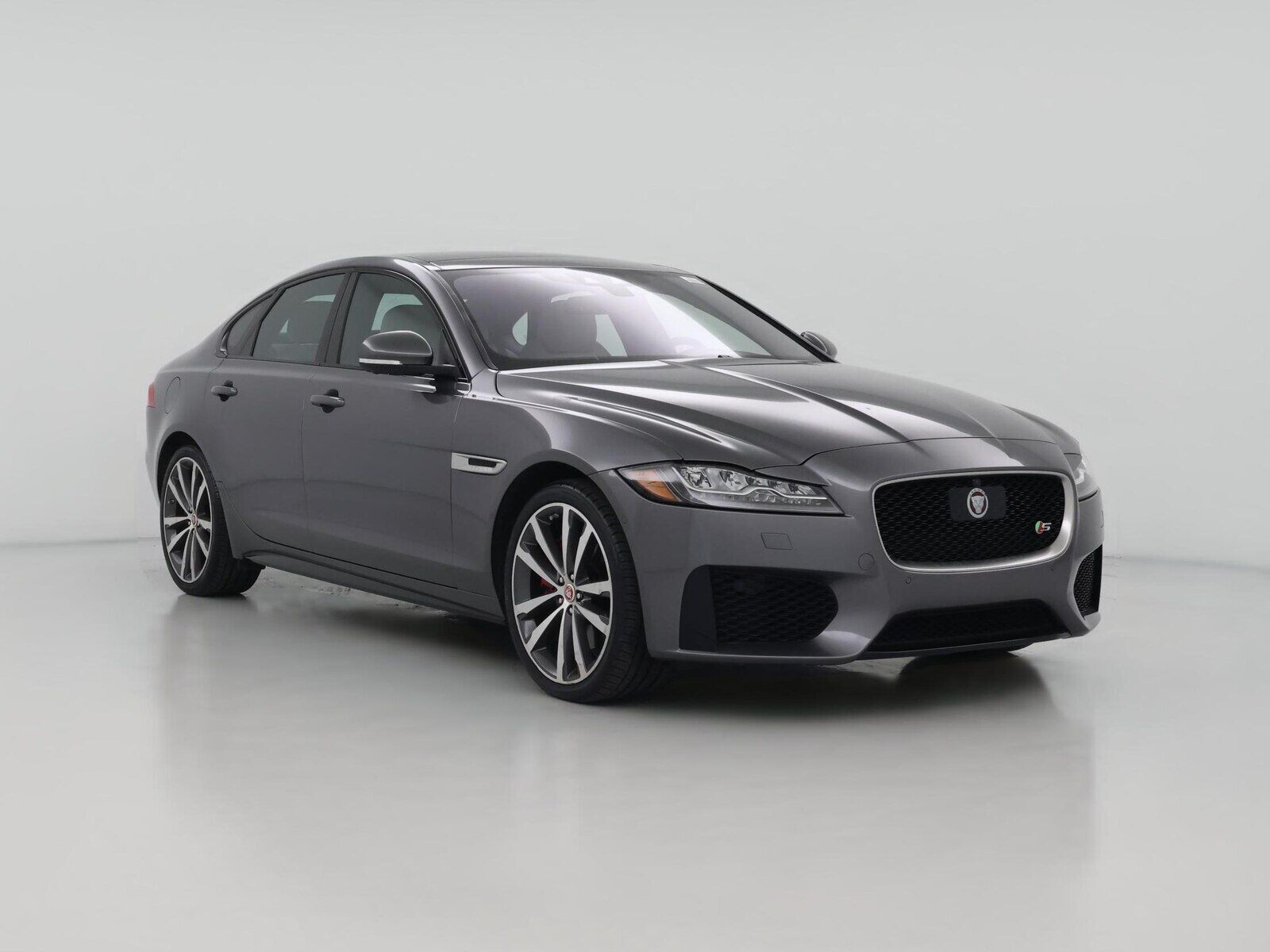 2017 JAGUAR XF