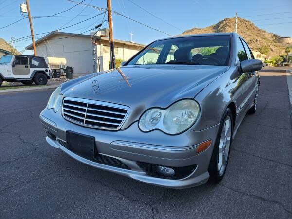 2007 MERCEDES-BENZ C-Class