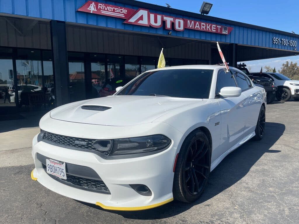 2019 DODGE Charger