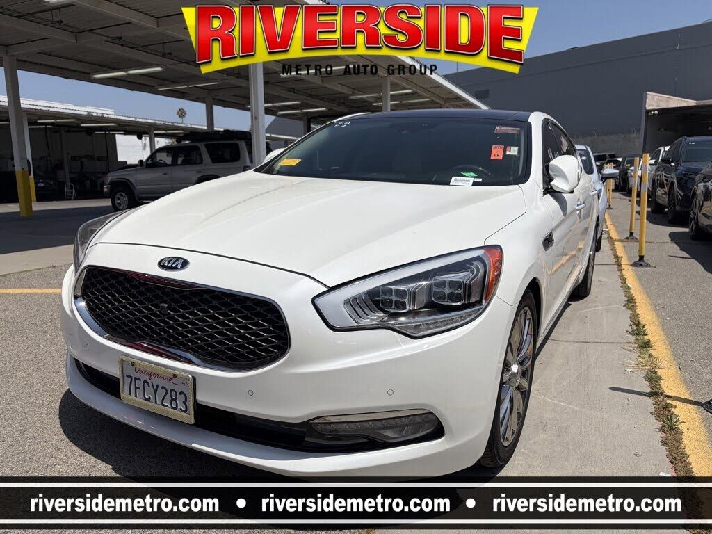 2015 KIA K900