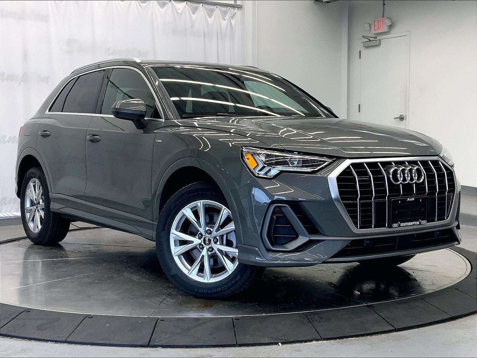 2023 AUDI Q3