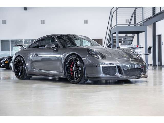 2016 PORSCHE 911