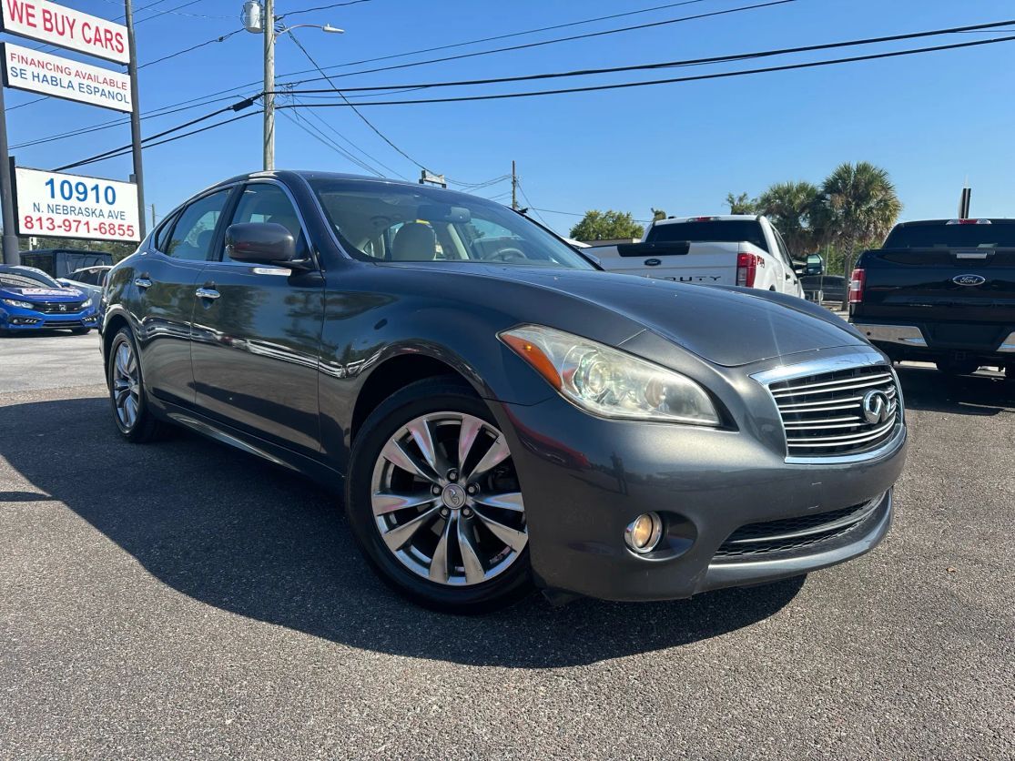 Infiniti M37